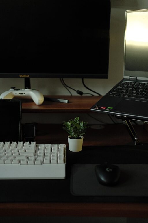 Tips for organising a clutter-free and inspiring home workspace